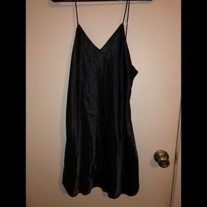 Vintage slip size Large